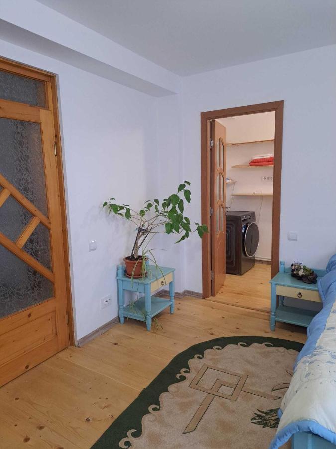 Muzicii 11 - Cozy Seaside Apartments ナボダリ エクステリア 写真