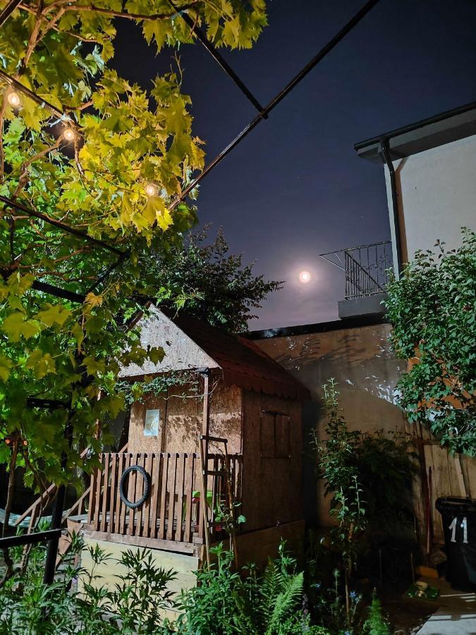 Muzicii 11 - Cozy Seaside Apartments ナボダリ エクステリア 写真